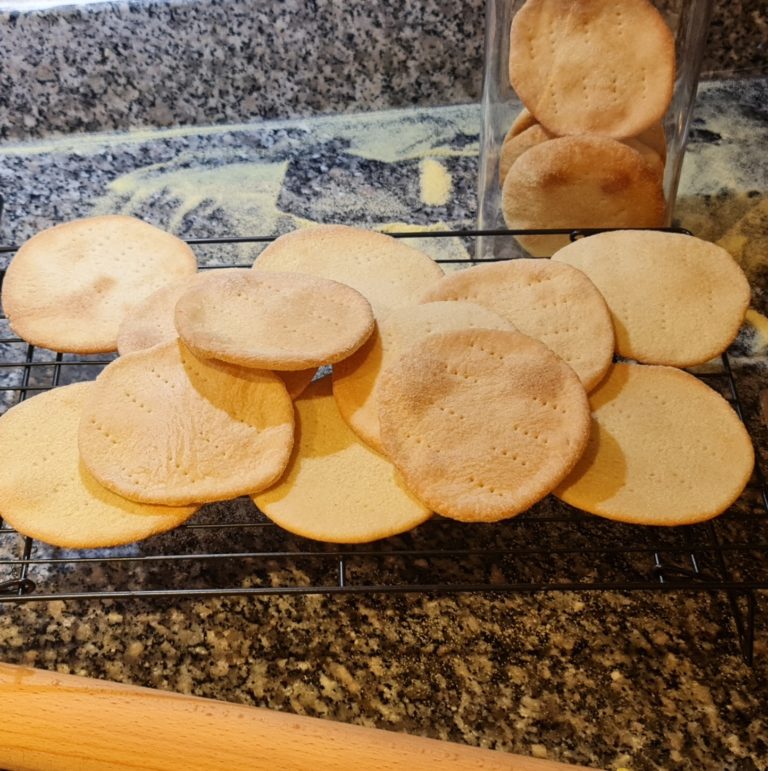 Galletas Marineras (Juan Manuel Herrera) » Ampajua