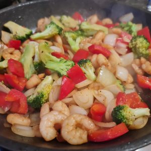 Salteado de Camarones y Brocoli