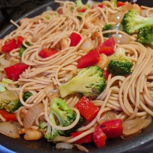 Salteado de Camarones y Brocoli